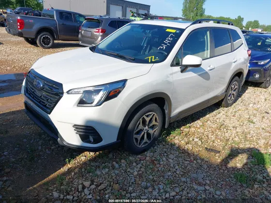 2023 Subaru Forester Premium