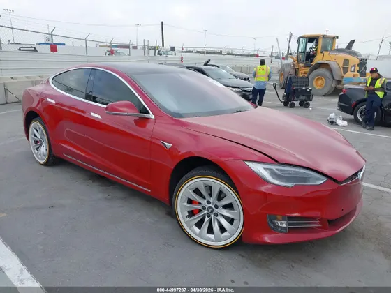 2020 Tesla Model S Performance