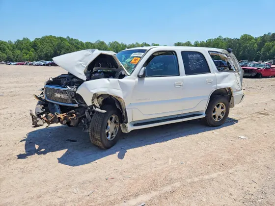 2004 GMC Yukon Denali YUKON
