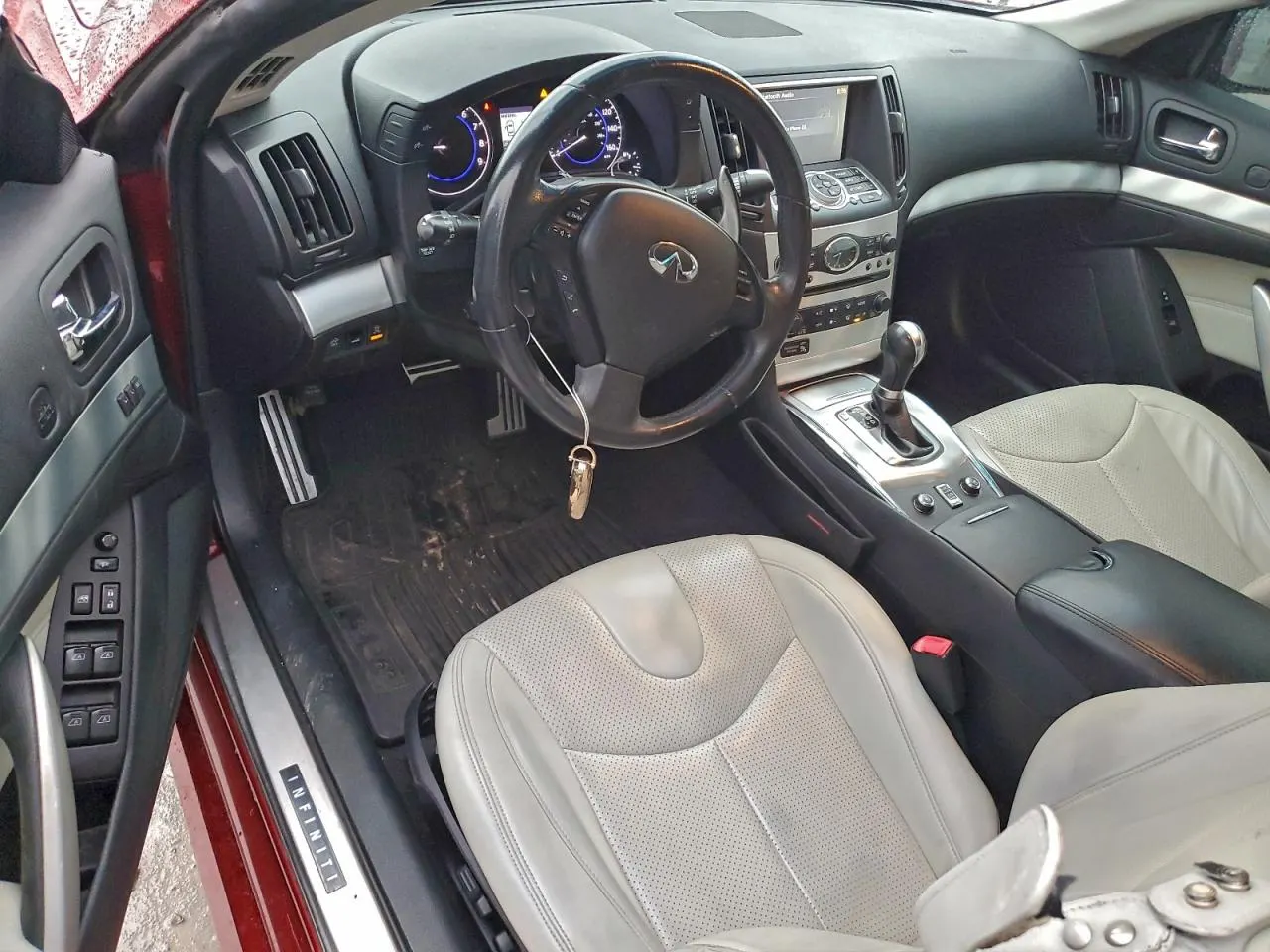 2014 INFINITI Q60 Convertible