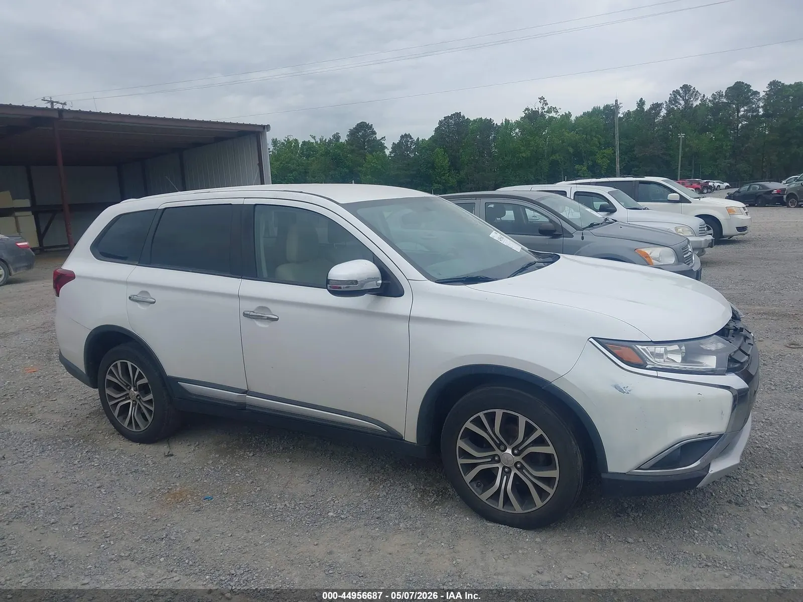 2016 Mitsubishi Outlander SE