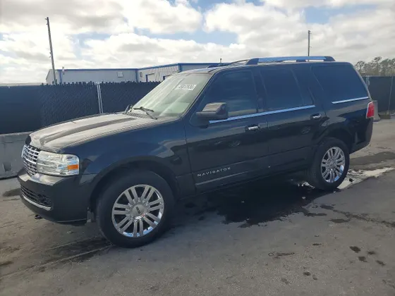 2010 Lincoln Navigator