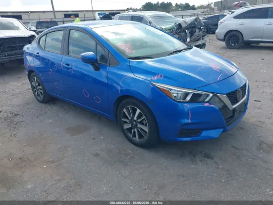 2021 Nissan Versa SV