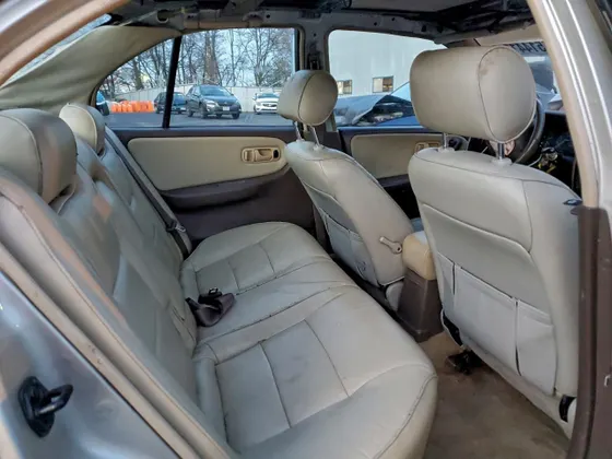 1995 INFINITI G20