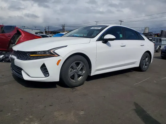 2021 Kia K5 LXS