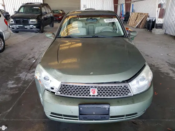 2004 Saturn L-Series L300 2