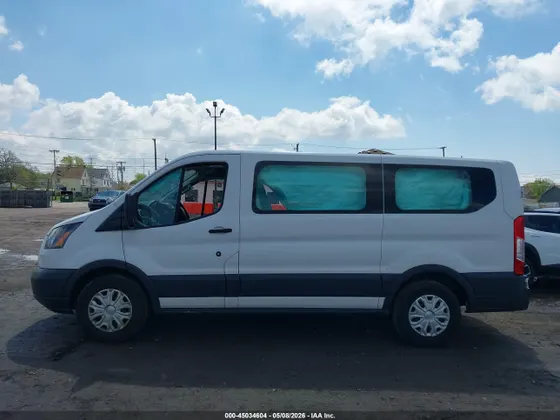 2018 Ford Transit Wagon XLT