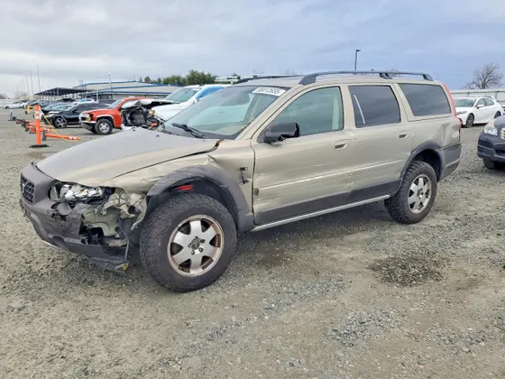 2003 Volvo V70 2.5L Turbo XC70