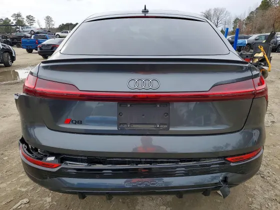 2024 Audi Q8 e-tron Sportback S line Premium Plus