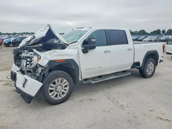 2020 GMC Sierra 2500HD Denali