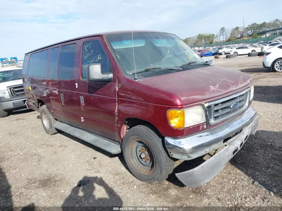 2004 Ford E-350 XL/XLT