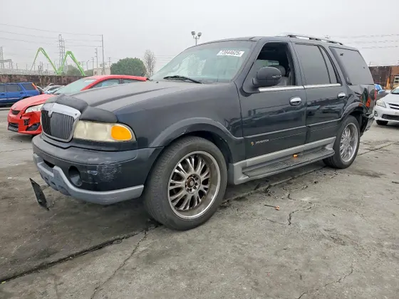 2000 Lincoln Navigator