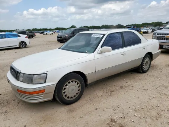 1990 Lexus LS 400