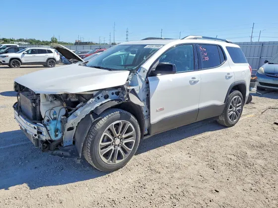 2017 GMC Acadia SLT