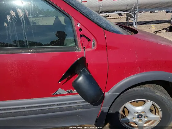 2000 Pontiac Montana M16
