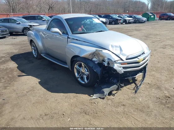 2005 Chevrolet SSR LS