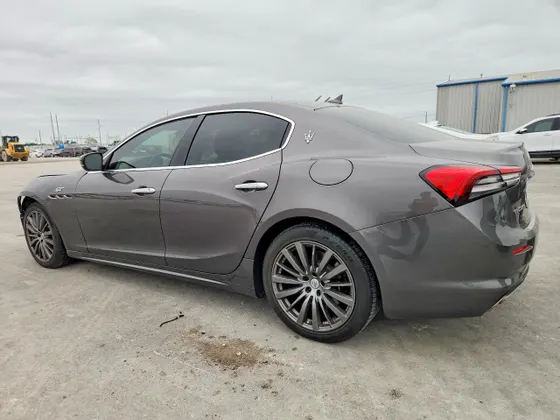 2022 Maserati Ghibli