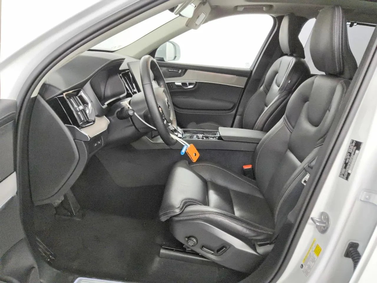 2025 Volvo XC90 Plug-In Hybrid Ultra