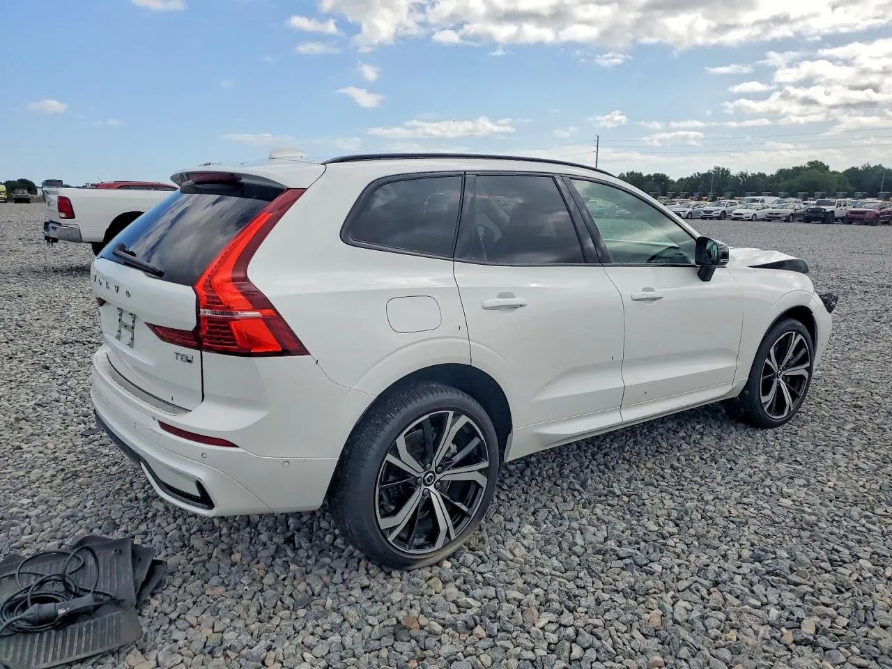 2025 Volvo XC60 Plug-In Hybrid Ultra