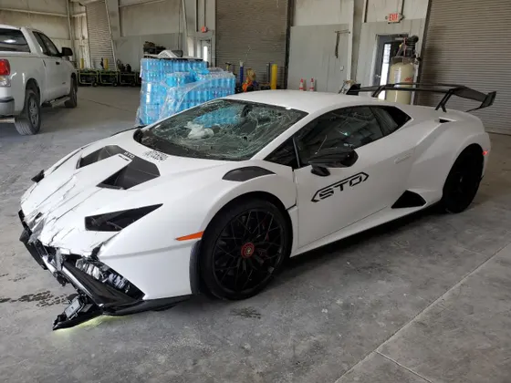 2023 Lamborghini Huracan STO STO
