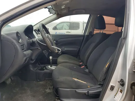 2017 Nissan Versa Sedan SV