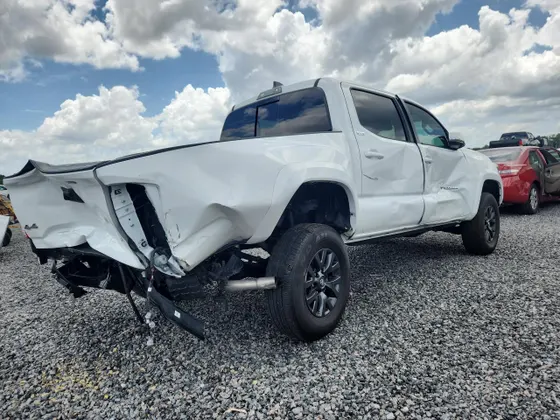 2023 Toyota Tacoma 4WD TRD Off Road