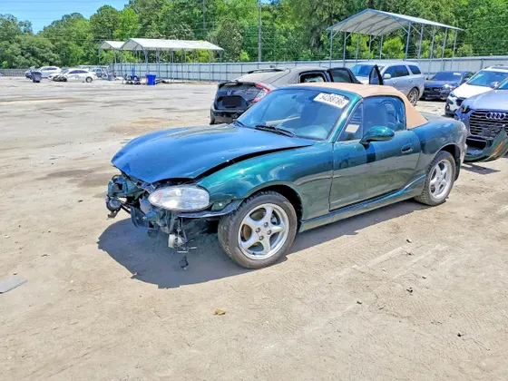 2000 Mazda MX-5 Miata