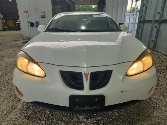 2006 Pontiac Grand Prix