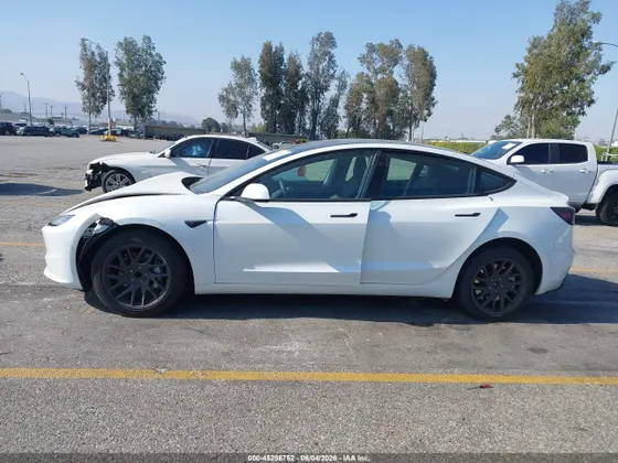 2025 Tesla Model 3 Long Range