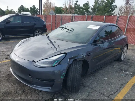 2021 Tesla Model 3 Standard Range Plus