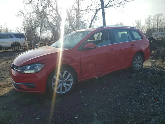 2018 Volkswagen Golf SportWagen SEL