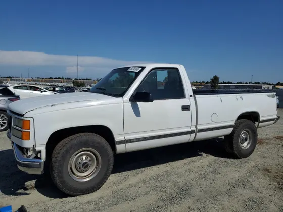 1999 GMC Sierra 2500 C2500