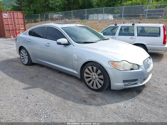 2009 Jaguar XF Premium Luxury