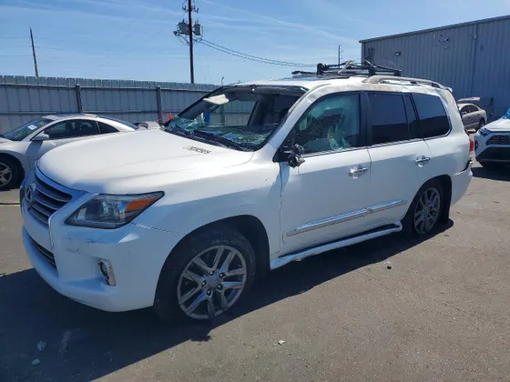 2014 Lexus LX 570
