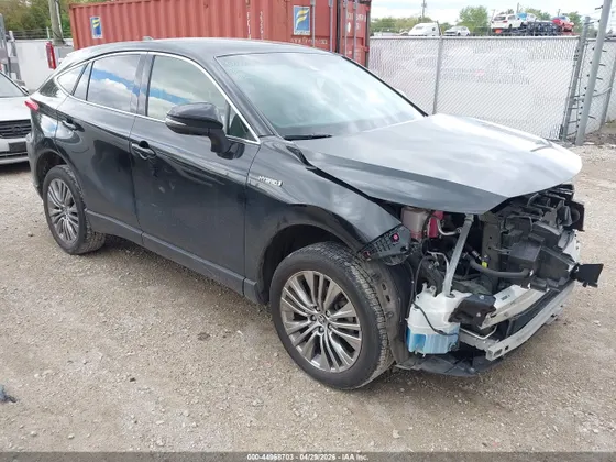 2021 Toyota Venza XLE