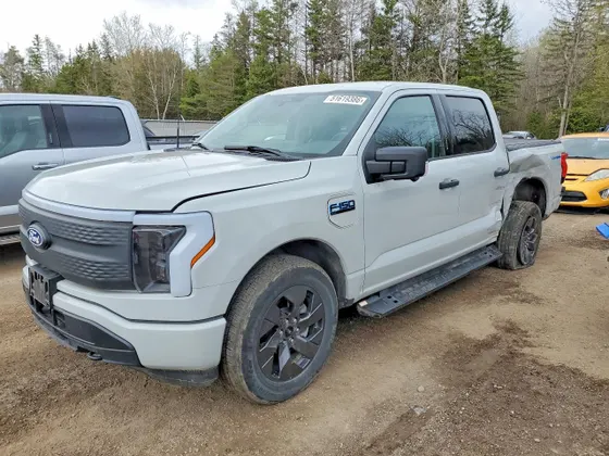 2024 Ford F-150 Lightning XLT