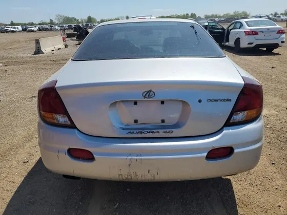 2001 Oldsmobile Aurora