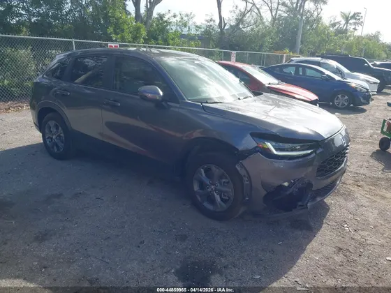 2026 Honda HR-V LX