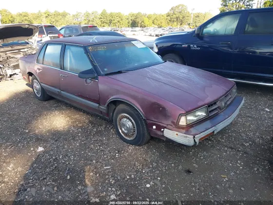1990 Oldsmobile Delta 88 ROYALE
