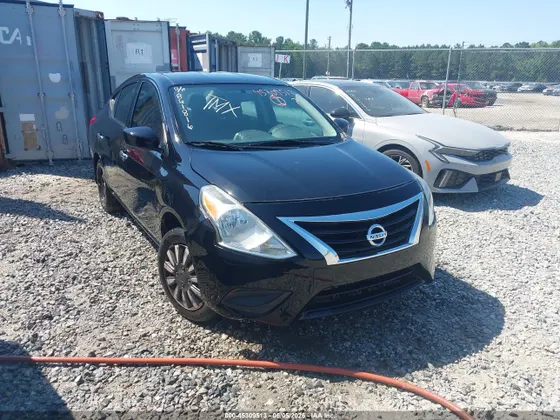 2018 Nissan Versa Sedan SV