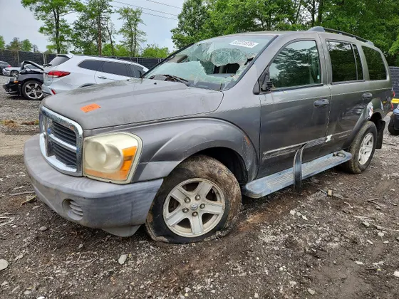 2005 Dodge Durango SXT