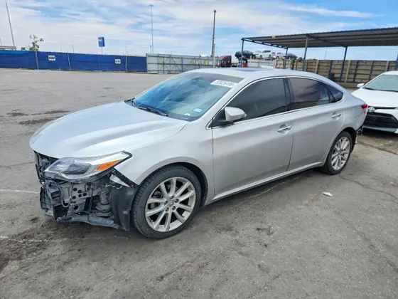 2013 Toyota Avalon Limited