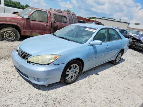 2006 Toyota Camry LE