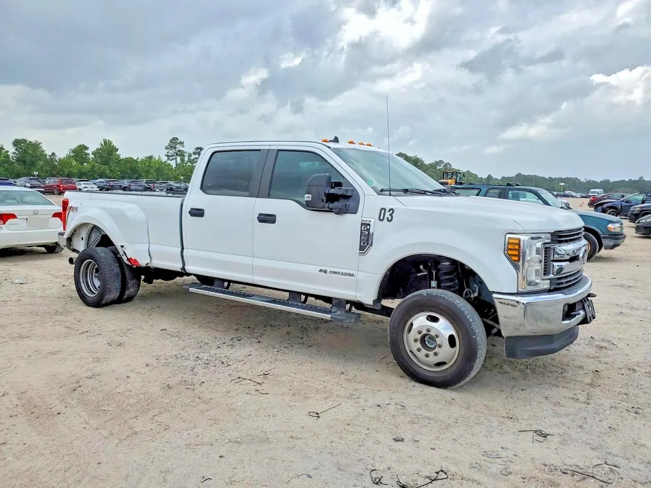 2019 Ford Super Duty F-350 DRW XL