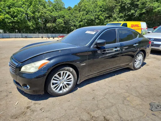 2012 INFINITI M35h Hybrid