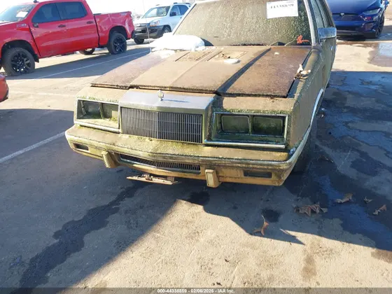1985 Chrysler New Yorker