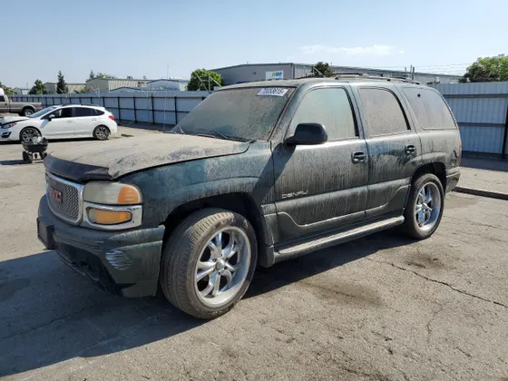 2001 GMC Yukon Denali DENALI