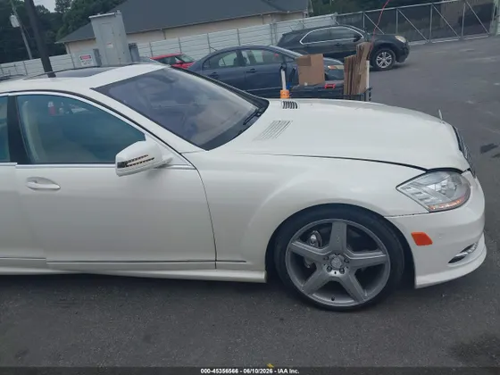 2011 Mercedes-Benz S-Class S 550