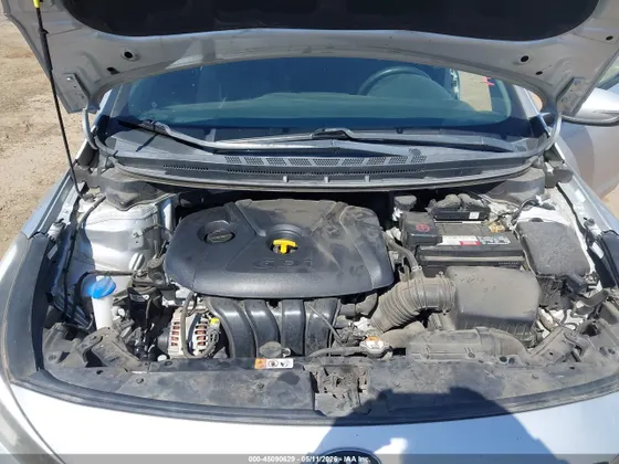 2017 Kia Forte5 LX