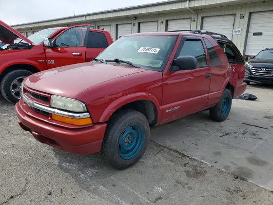 2002 Chevrolet Blazer LS